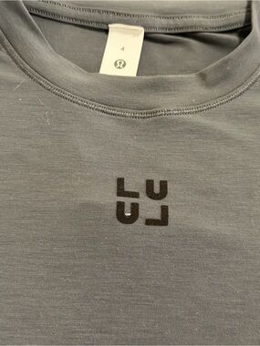 lululemon athletica Gray Crewneck Logo Top